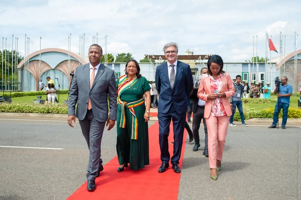 « Madagascar Airlines »