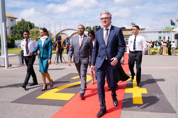 « Madagascar Airlines »