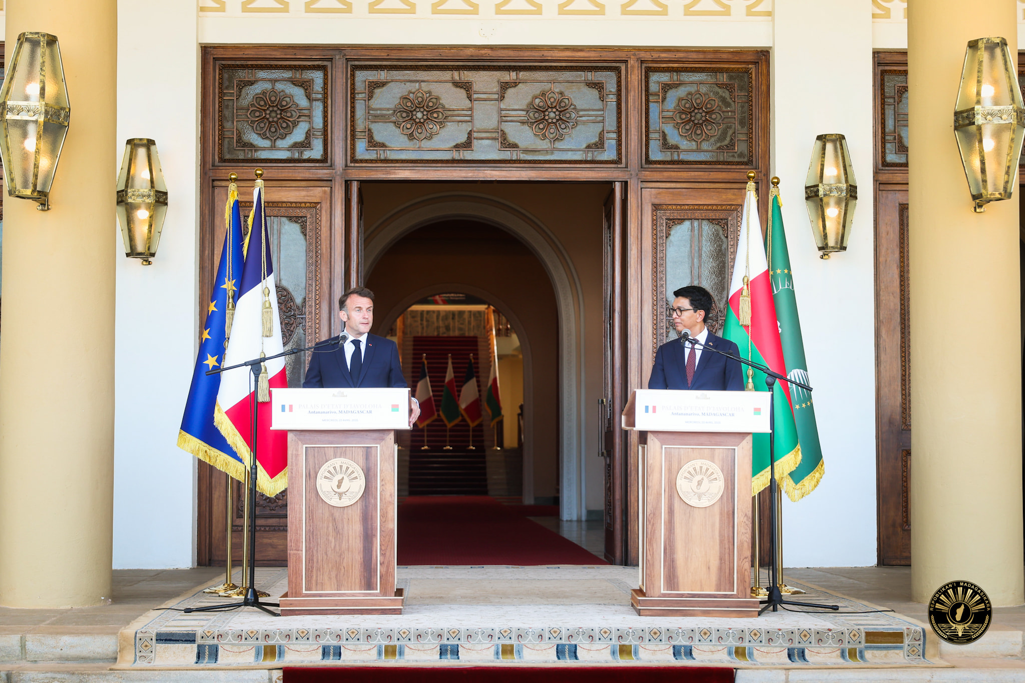 FANAVAOZANA NY FIARAHA-MIASA NY MADAGASIKARA SY LAFRANTSA