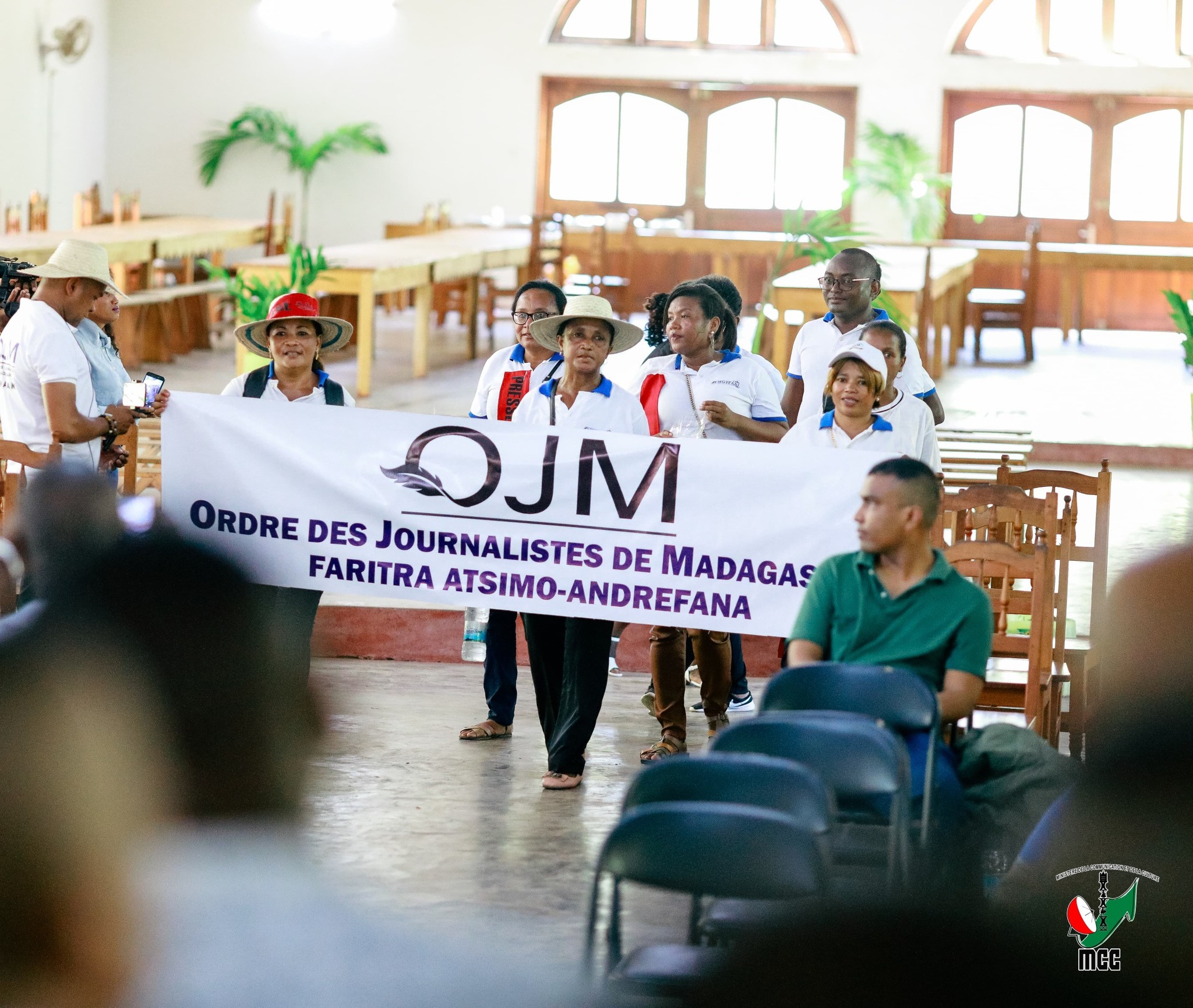 NY FANKALAZANA NY ANDRON'NY 3 MAY.