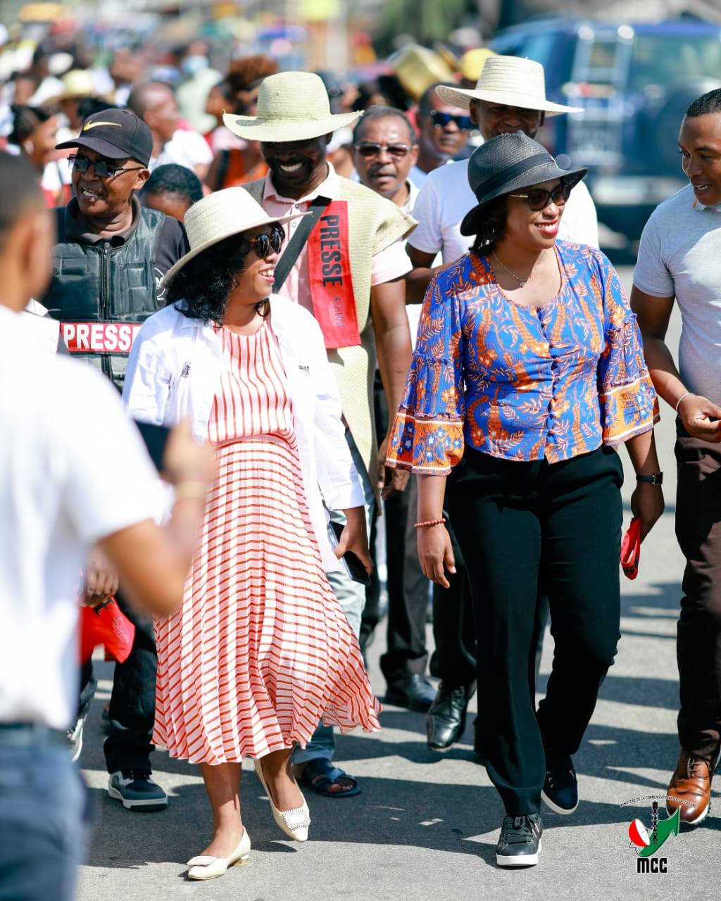 NY FANKALAZANA NY ANDRON'NY 3 MAY.