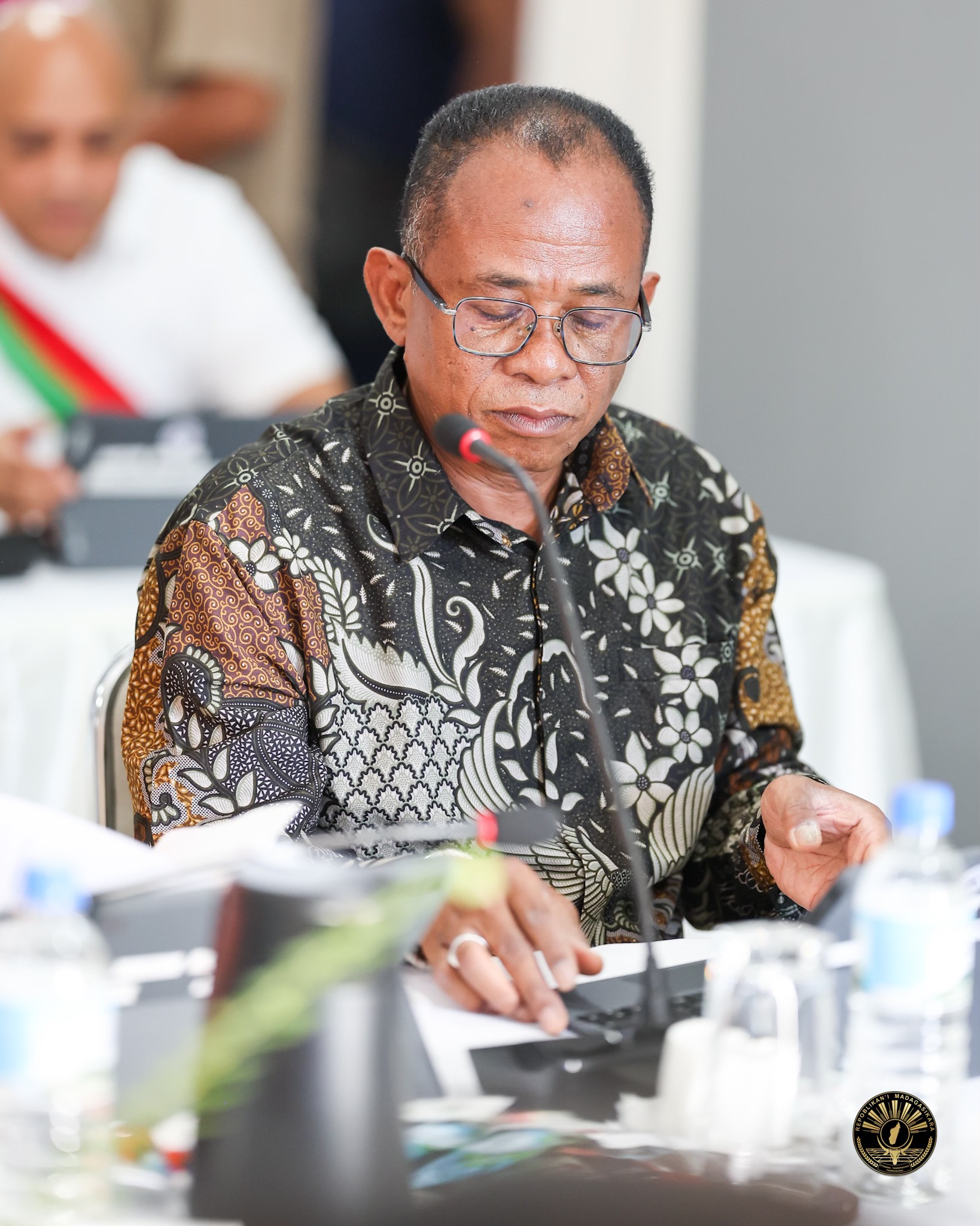 FILANKEVITRY NY MINISITRA ATY AVARATRY NY NOSY.