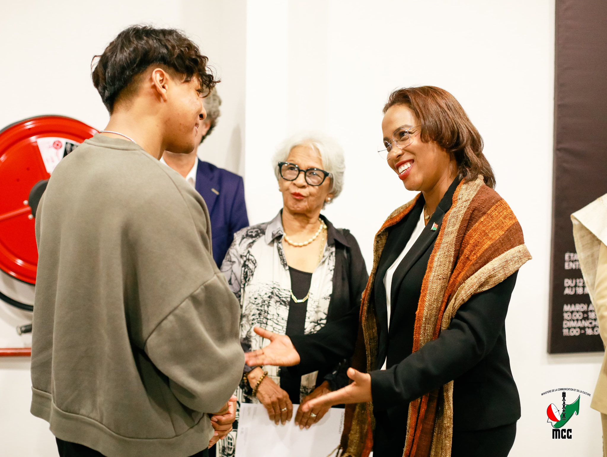 " PLEASE SING ME MY SONG BEFORE YOU GO"