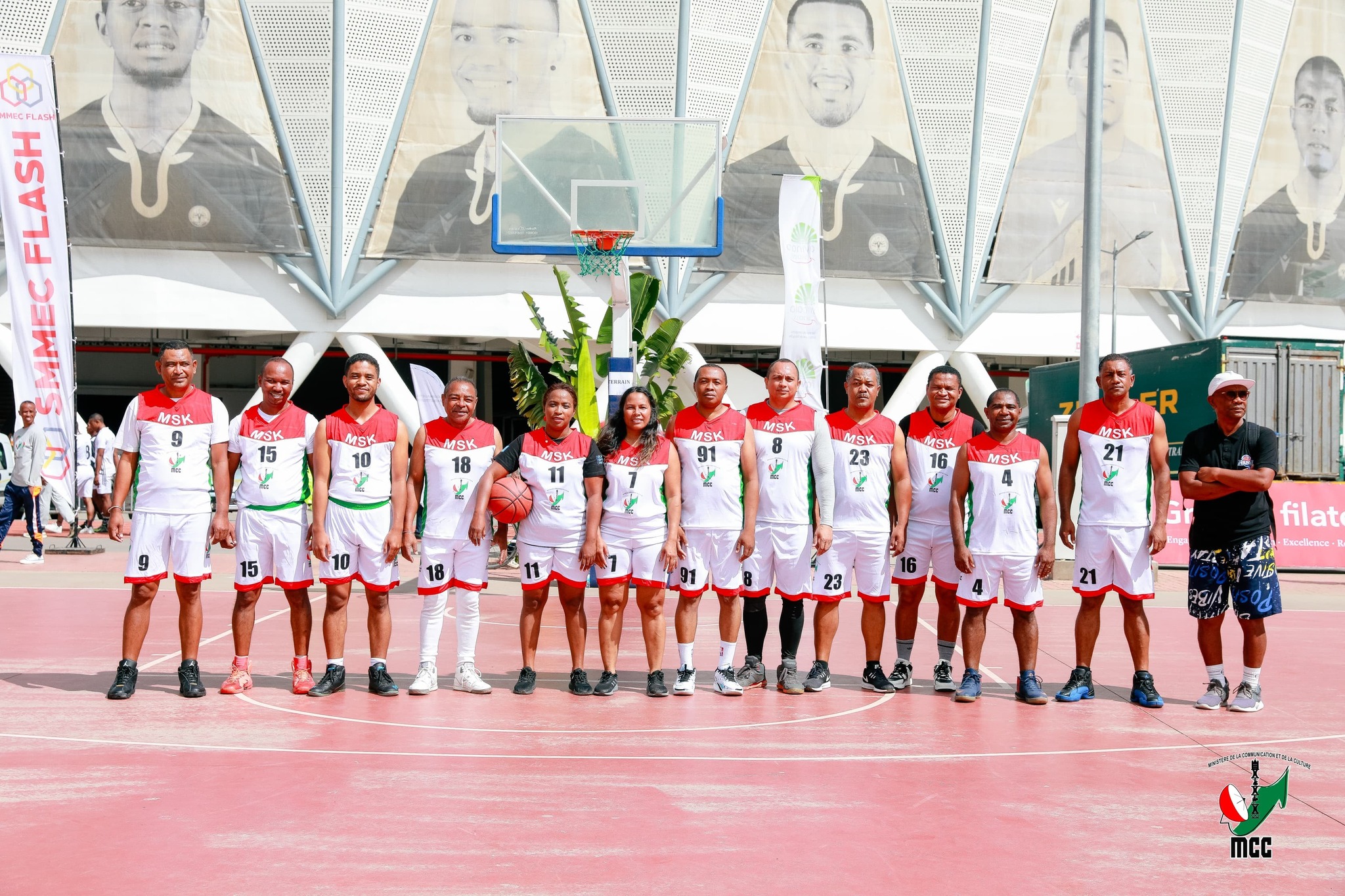 " IRAY ENY AN-KIANJA"