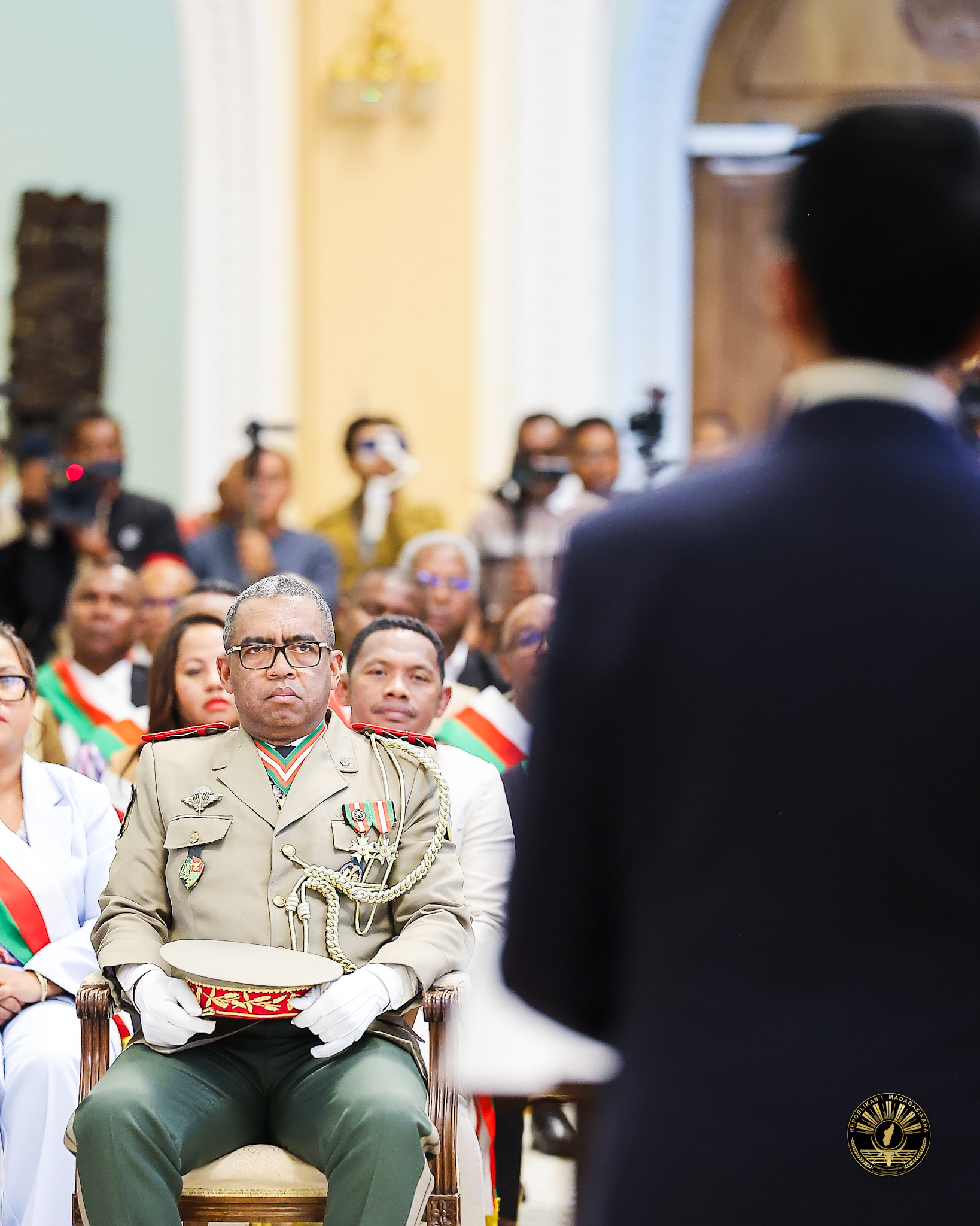 FANENDRENA NY GENERAL DE DIVISION ZAFITSAMBO RUPHIN DIMBISOA HO PRAIMINISITRA LEHIBEN' NY GOVERNEMANTA