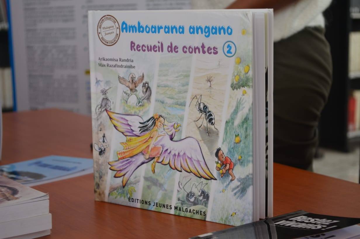 NAMPAHAFANTARIN' NY MINISTERAN' NY SERASERA SY NY KOLONTSAINA AN' IREO MPIANATRA NY ASA SY ANDRAIKITRY NY TRANOMBOKIM-PIRENENA