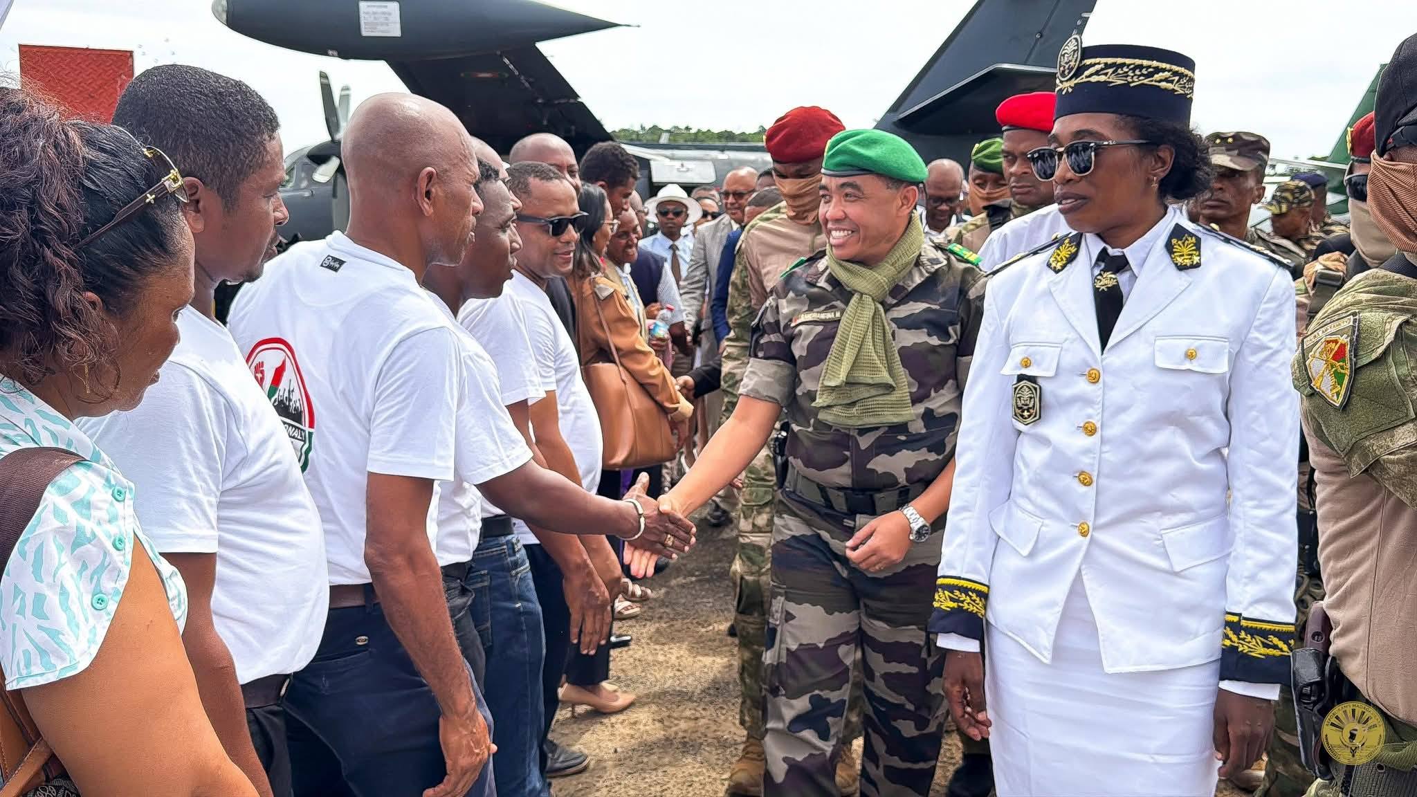 NAVERIN' NY KOLONELY RANDRIANIRINA MICHAEL NY SIDINA MAMPIFANDRAY AN' I ANTALAHA AMIN' NY FARITRA ATSINANANA REHEFA NIATO NANDRITRA NY 10 TAONA