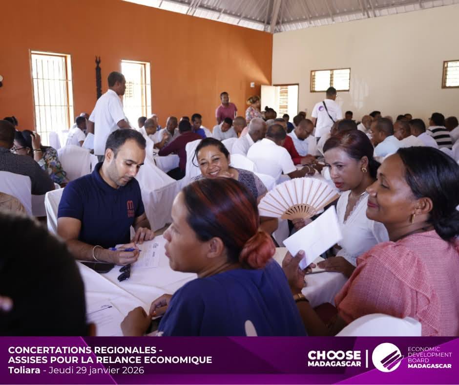 MITOHY MIDINA IFOTONY ENY ANIVON' NY FARITRA NY DINIKA HO FANAINGANA NY TOEKARENA