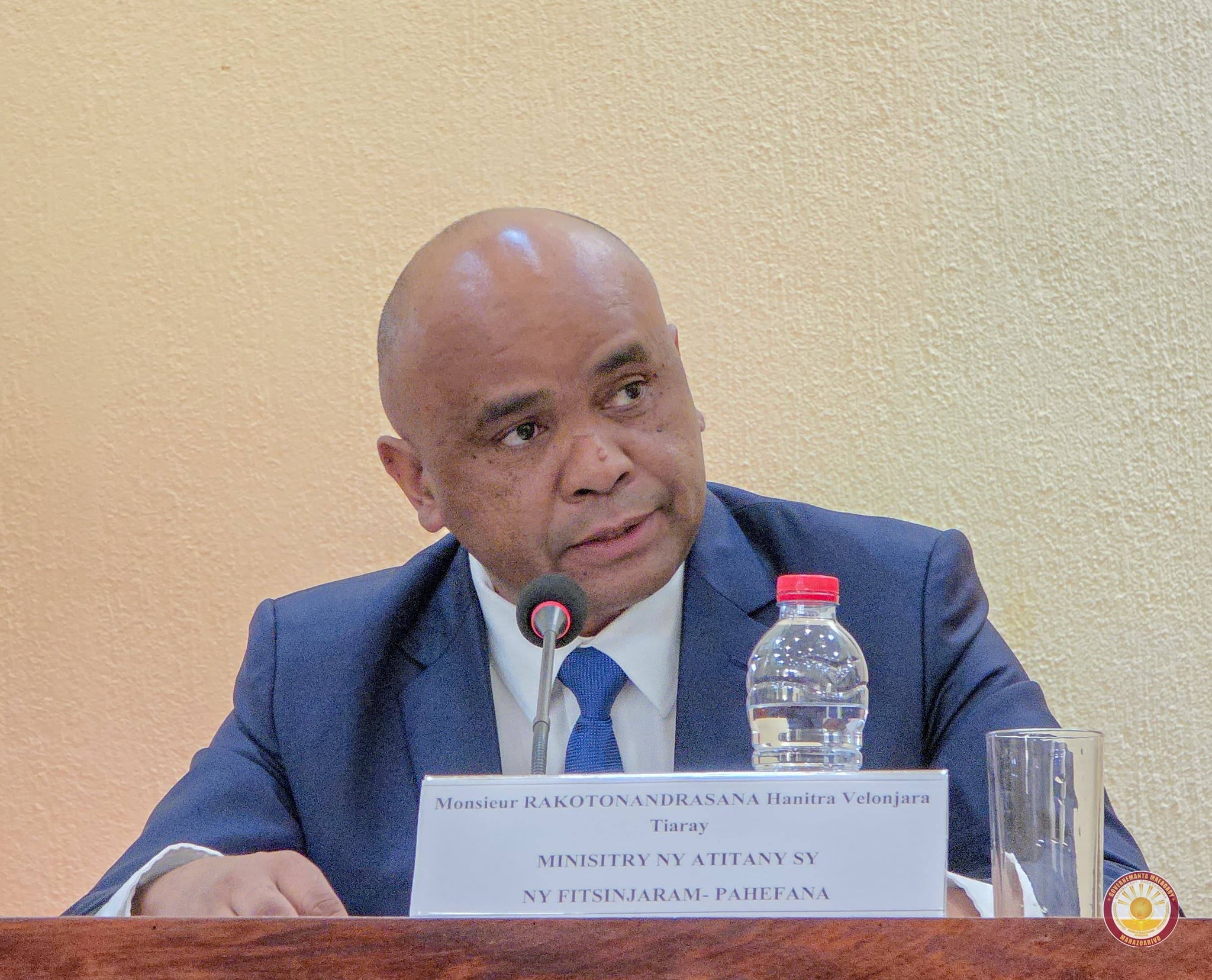 ANTSO AVO IRAISAM-PIRENENA HO FANARENANA NY FAHASIMBANA VOKATRY NY RIVODOZA GEZANI