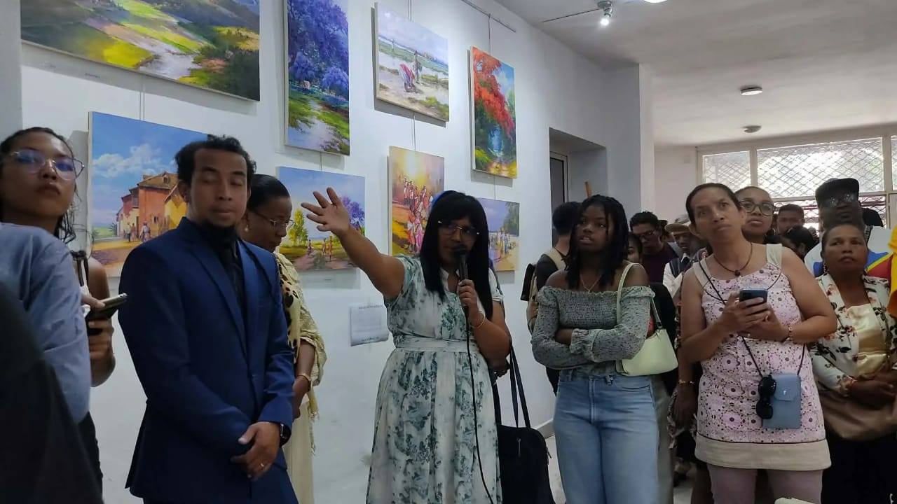 FAMPIRANTIANA ETSY AMIN' NY IVOKOLO NY HOSODOKO SANGANASAN' I HANS RANAIVOSON