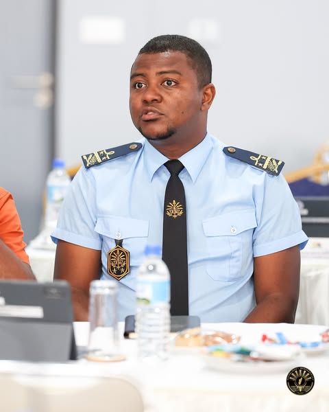 FILANKEVITRY NY MINISITRA ATY AVARATRY NY NOSY.