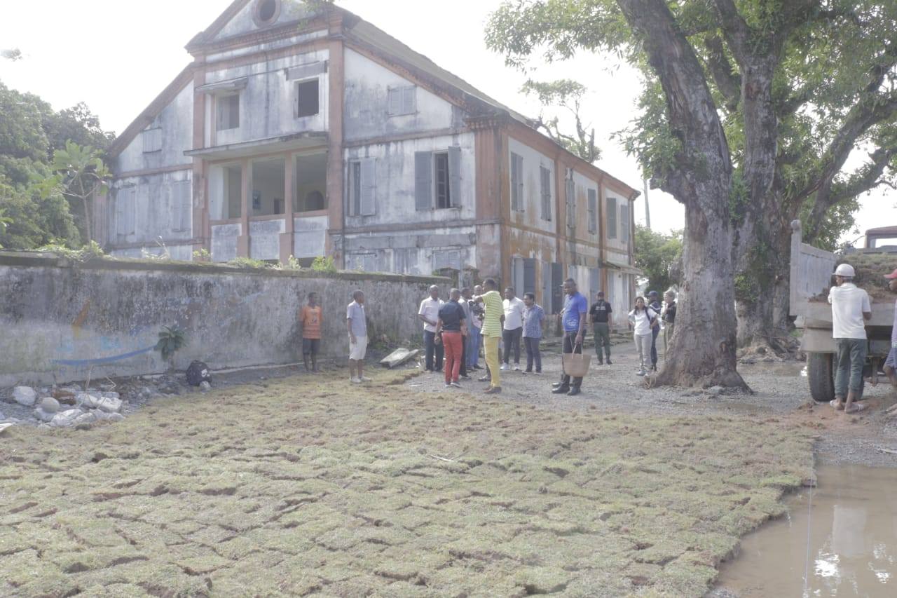 KOLONTSAINA - HAREMBAKOKA