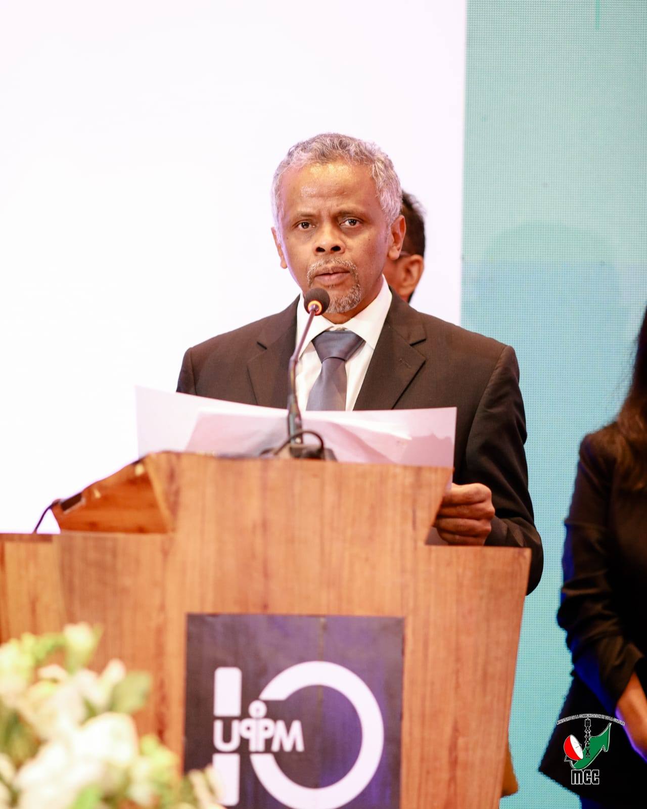 VONDRON'NY MPAKA SARY MATIHANINA ETO MADAGASIKARA