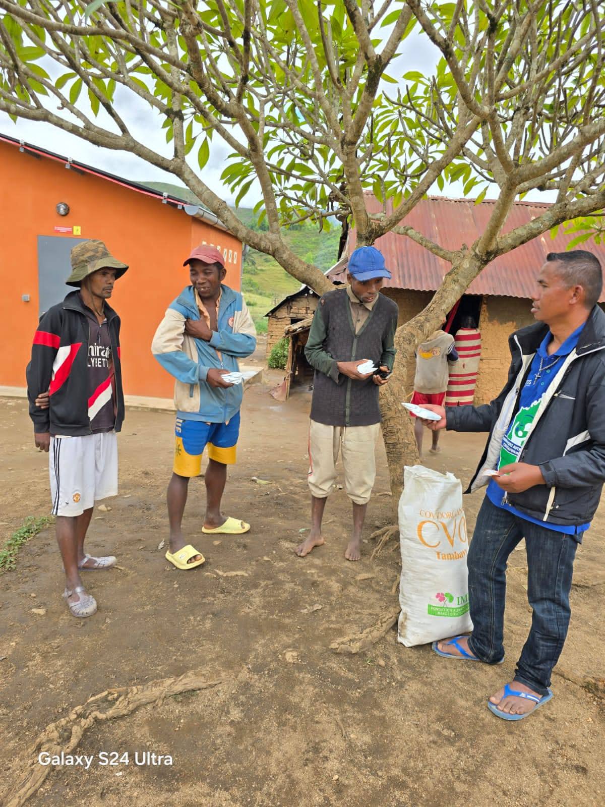 TRANGA TAZOMOKA ANY IKONGO