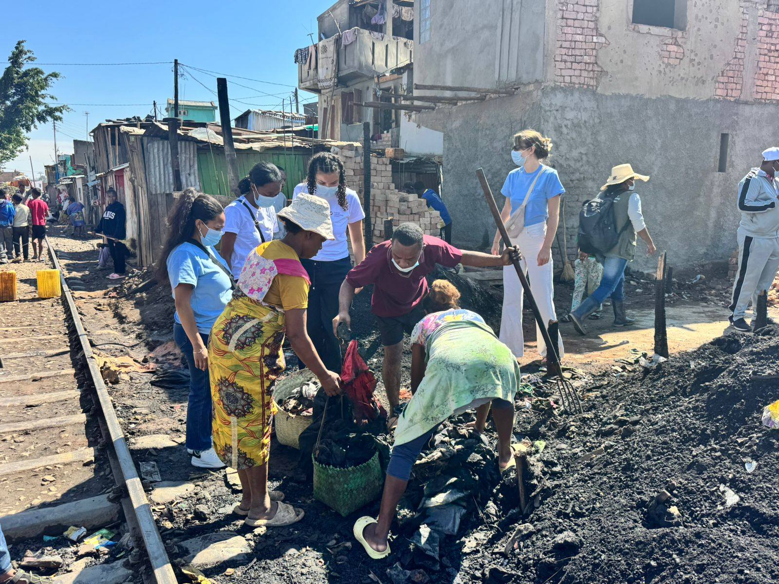 ANDRO NATOKANA HO AMIN' NY FIROTSAHANA AN-TSITRAPO SY ASA FANOLORAN-TENA