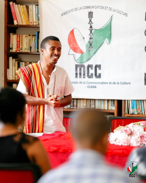 FIHOFANANA MANOKANA HO ANY FITALEAVAM-PARITRY DIANA