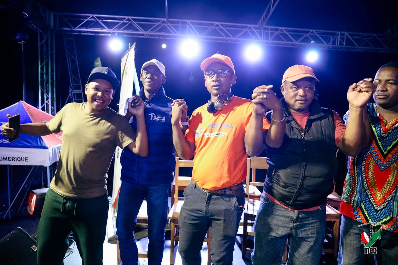 FESTIVAL SAKALEONA - NOSY VARIKA | ANDRO FAHAROA