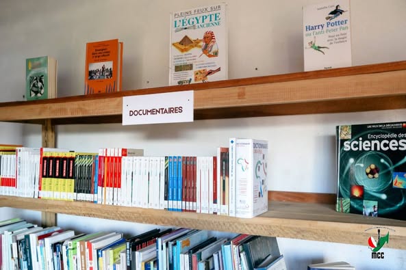 FESTIVAL SAKALEONA - NOSY VARIKA Andro fahatelo.