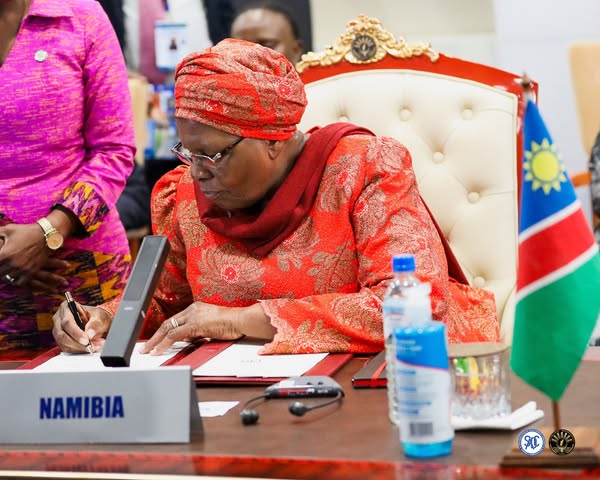 𝐕𝐀𝐑𝐈𝐎𝐔𝐒 𝐒𝐀𝐃𝐂 𝐌𝐄𝐌𝐁𝐄𝐑 𝐒𝐓𝐀𝐓𝐄𝐒 𝐒𝐈𝐆𝐍 𝐋𝐄𝐆𝐀𝐋 𝐈𝐍𝐒𝐓𝐑𝐔𝐌𝐄𝐍𝐓𝐒 𝐀𝐓 𝐒𝐔𝐌𝐌𝐈𝐓 𝐈𝐍 𝐀𝐍𝐓𝐀𝐍𝐀𝐍𝐀𝐑𝐈𝐕𝐎