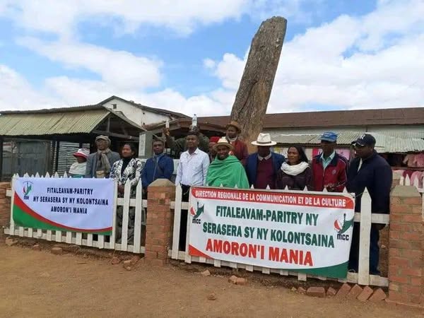 𝗟𝗢𝗛𝗔𝗧𝗔𝗢𝗡𝗔 𝗧𝗔𝗢𝗠-𝗕𝗔𝗢𝗩𝗔𝗢𝗡'𝗜 𝗠𝗔𝗗𝗔𝗚𝗔𝗦𝗜𝗞𝗔𝗥𝗔