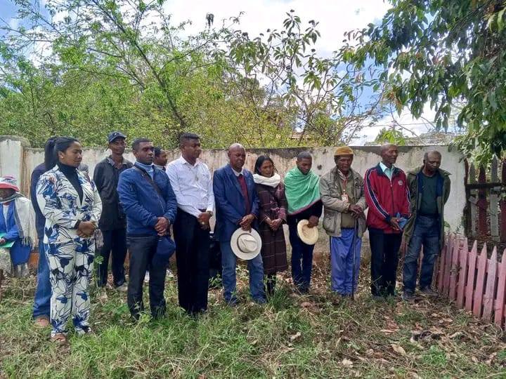 𝗟𝗢𝗛𝗔𝗧𝗔𝗢𝗡𝗔 𝗧𝗔𝗢𝗠-𝗕𝗔𝗢𝗩𝗔𝗢𝗡'𝗜 𝗠𝗔𝗗𝗔𝗚𝗔𝗦𝗜𝗞𝗔𝗥𝗔