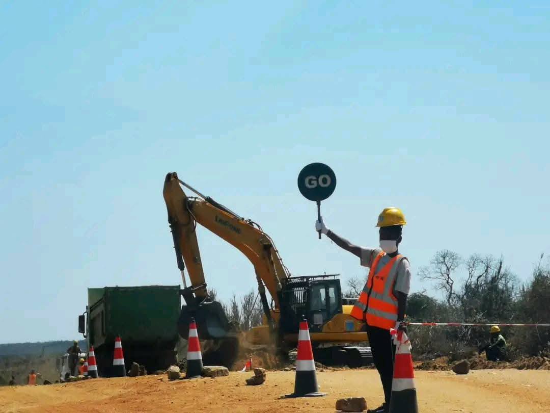 MITOHY HATRANY ASA FANAMBOARANA NY LALAM-PIRENENA FAHA-10 (RN10) MAMPITOHY AN'AMBOVOMBE-ANDRANOVORY AO AMIN’NY FARITRA ANDROY.