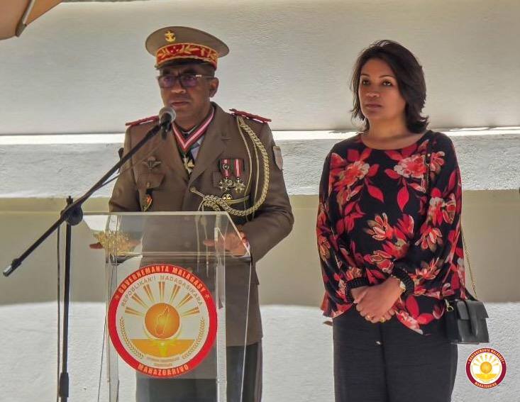 MAHAZOARIVO : FAMINDRAM-PAHEFANA TEO AMIN’NY PRAIMINISITRA TEO ALOHA SY NY PRAIMINISITRA VAOVAO