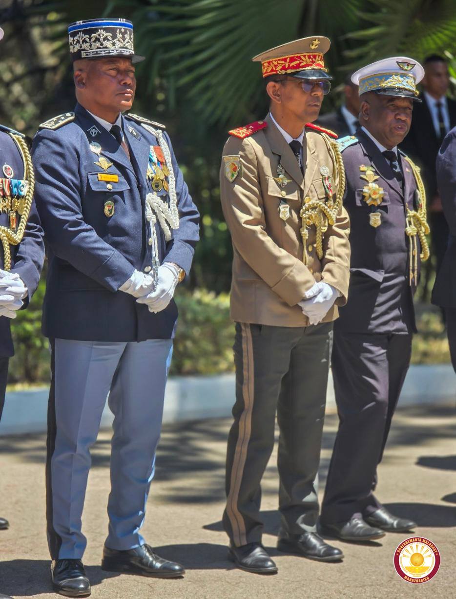 MAHAZOARIVO : FAMINDRAM-PAHEFANA TEO AMIN’NY PRAIMINISITRA TEO ALOHA SY NY PRAIMINISITRA VAOVAO