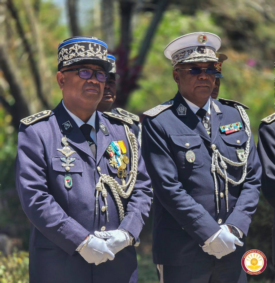 MAHAZOARIVO : FAMINDRAM-PAHEFANA TEO AMIN’NY PRAIMINISITRA TEO ALOHA SY NY PRAIMINISITRA VAOVAO