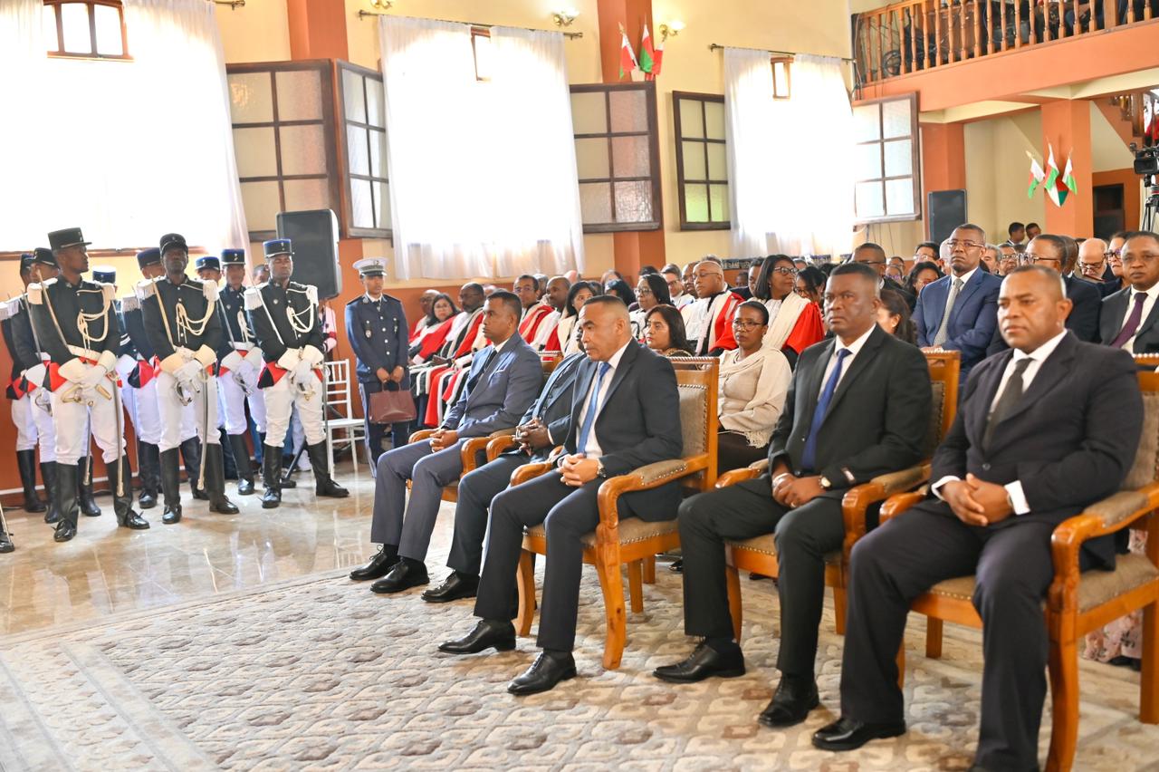 FIADIDIAN'NY FANAVAOZANA NY REPOBLIKAN'I MADAGASIKARA