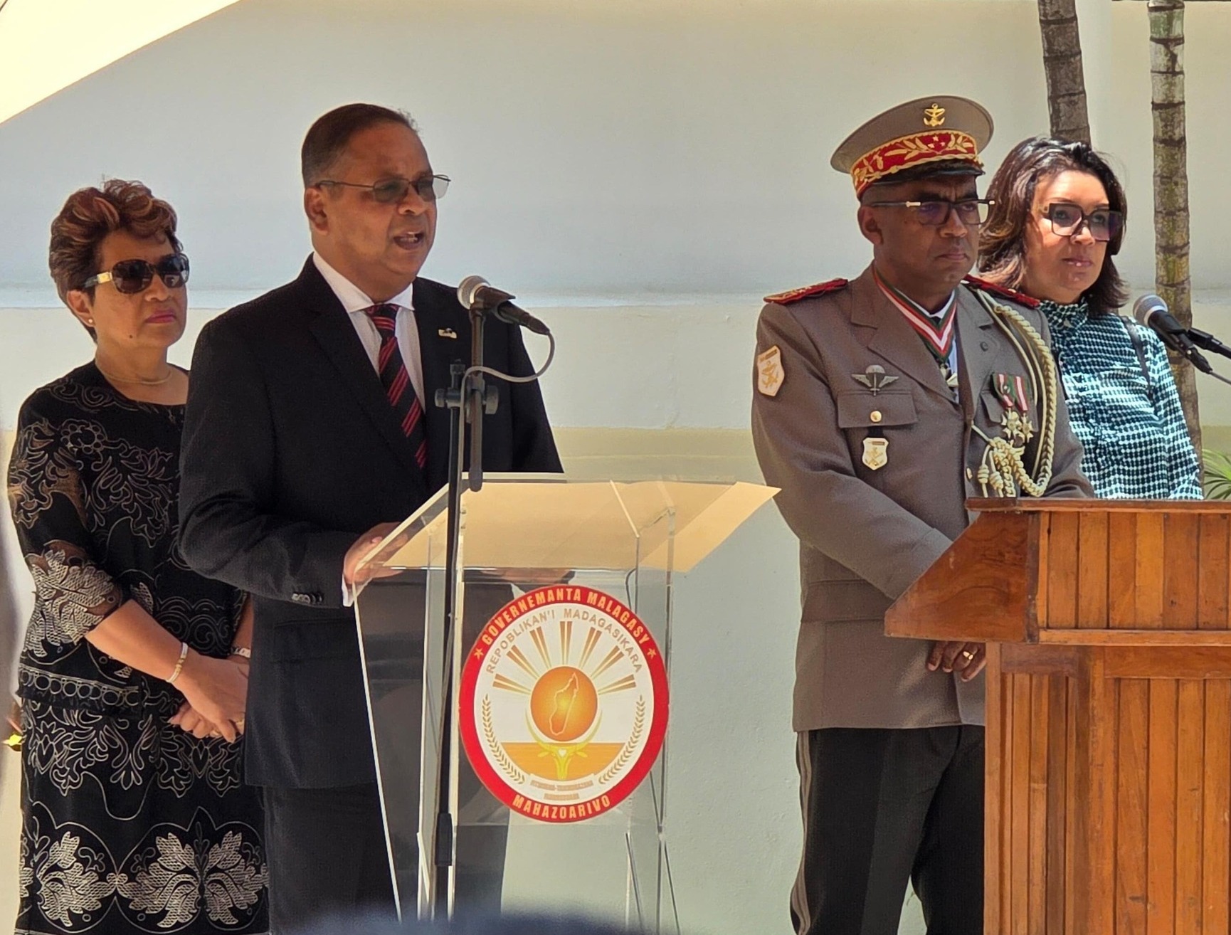 FIFAMINDRAM-PAHEFANA TEO AMIN’NY PRAIMINISITRA TEO ALOHA SY NY VAOVAO