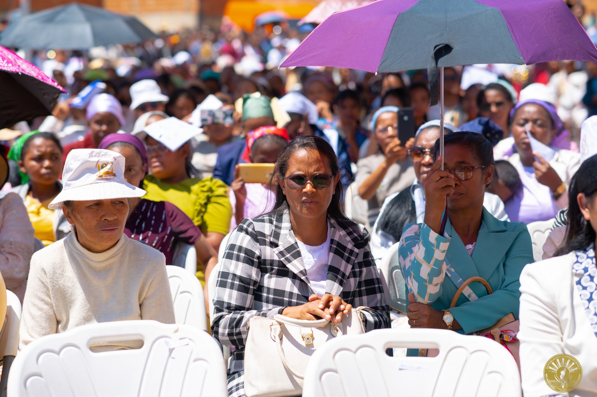 NY ALAHADY 2 NOVAMBRA 2025