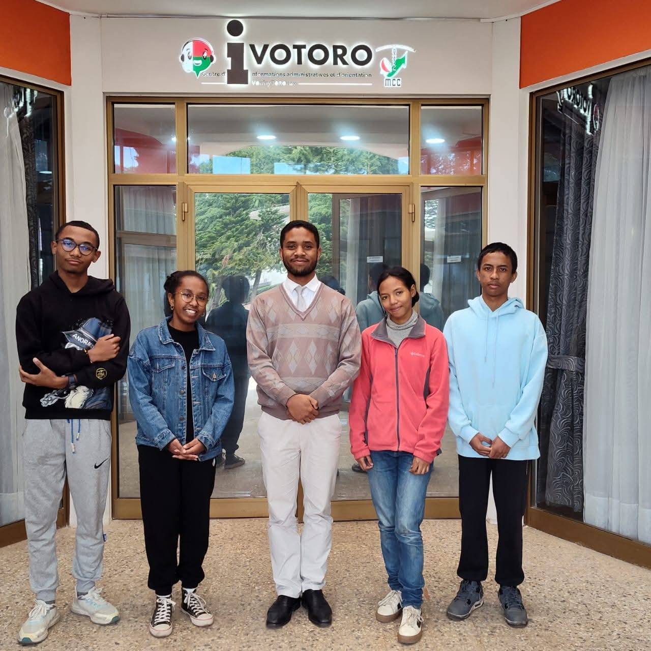 Nandrombaka ny medaly volamena tany amin'ny First Global Challenge 2025 tao Panama ny ekipa robotika Malagasy.