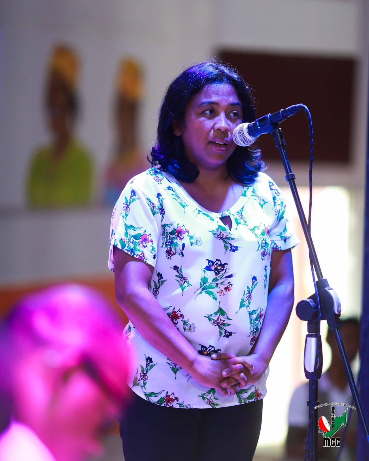 NITAFA MIVANTANA TAMIN'IREO MPIASAN'NY MINISITERA I GASCAR FENOSAO