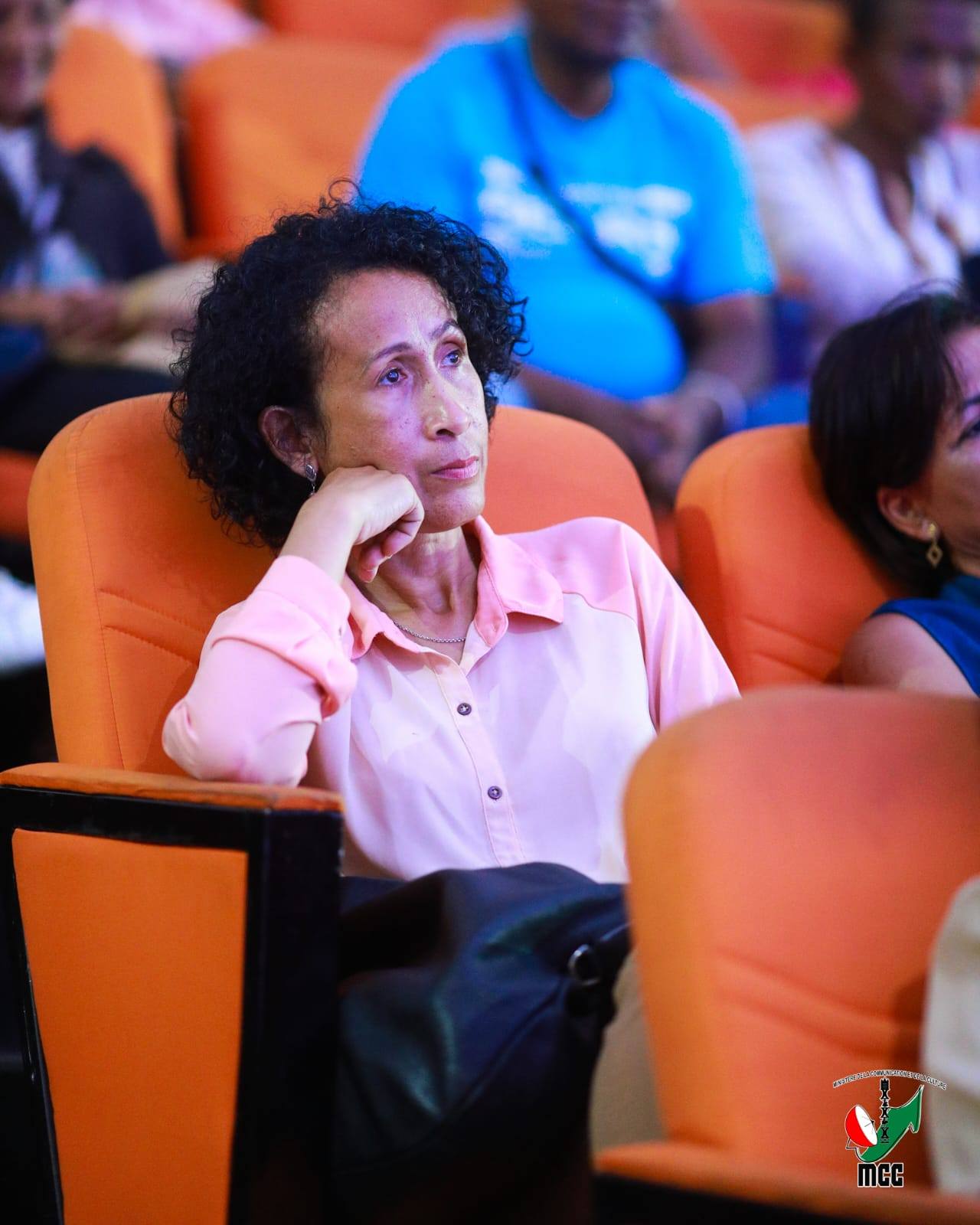 NITAFA MIVANTANA TAMIN'IREO MPIASAN'NY MINISITERA I GASCAR FENOSAO