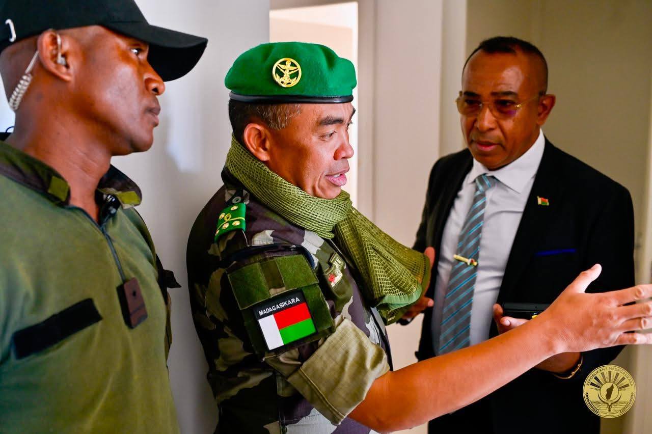 07 NOVAMBRA 2025 | LAKE VILLAGE TSARASAOTRA