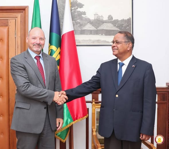 FIARAHA-MIASA EO AMIN'I MADAGASIKARA SY NY VONDRONA EOROPEANA