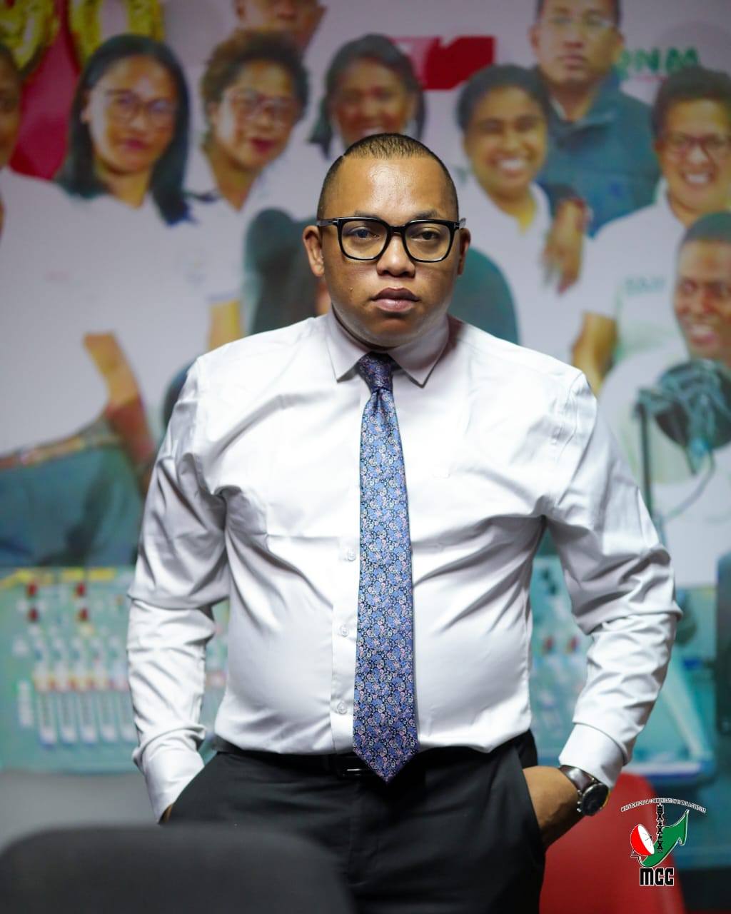 HAVAOZINA IREO TRANO FANDRAISAM-PEO ROA HAFA ANKOATRA NY STUDIO SOLO RAMAROLAHY IZAY AMPIASAINA ANKEHITRINY.