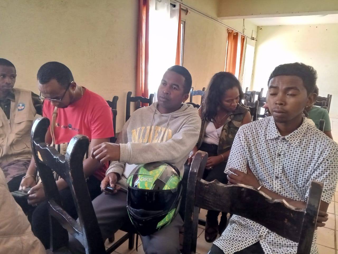 NY ALAKAMISY 13 NOVAMBRA NO NANATANTERAHANA NY FAKAN-KEVITRA MOMBA NY KOLONTSAINA SY ZAVAKANTO TATY AMIN'NY FARITRA AMORON'IMANIA