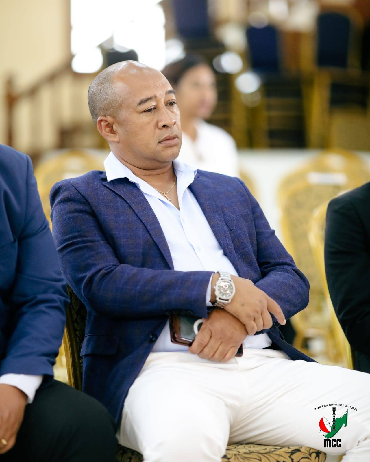 NAHAVITA NY FANAMBARAM-PANANANY NY MINISITRY NY SERASERA SY NY KOLONTSAINA GASCAR FENOSOA.