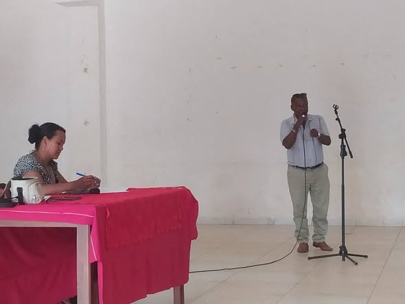 FAKAN-KEVITRE MOMBA NY KOLONSAINA SY NY ZAVAKANTO ARY NY HAREMBAKOKA