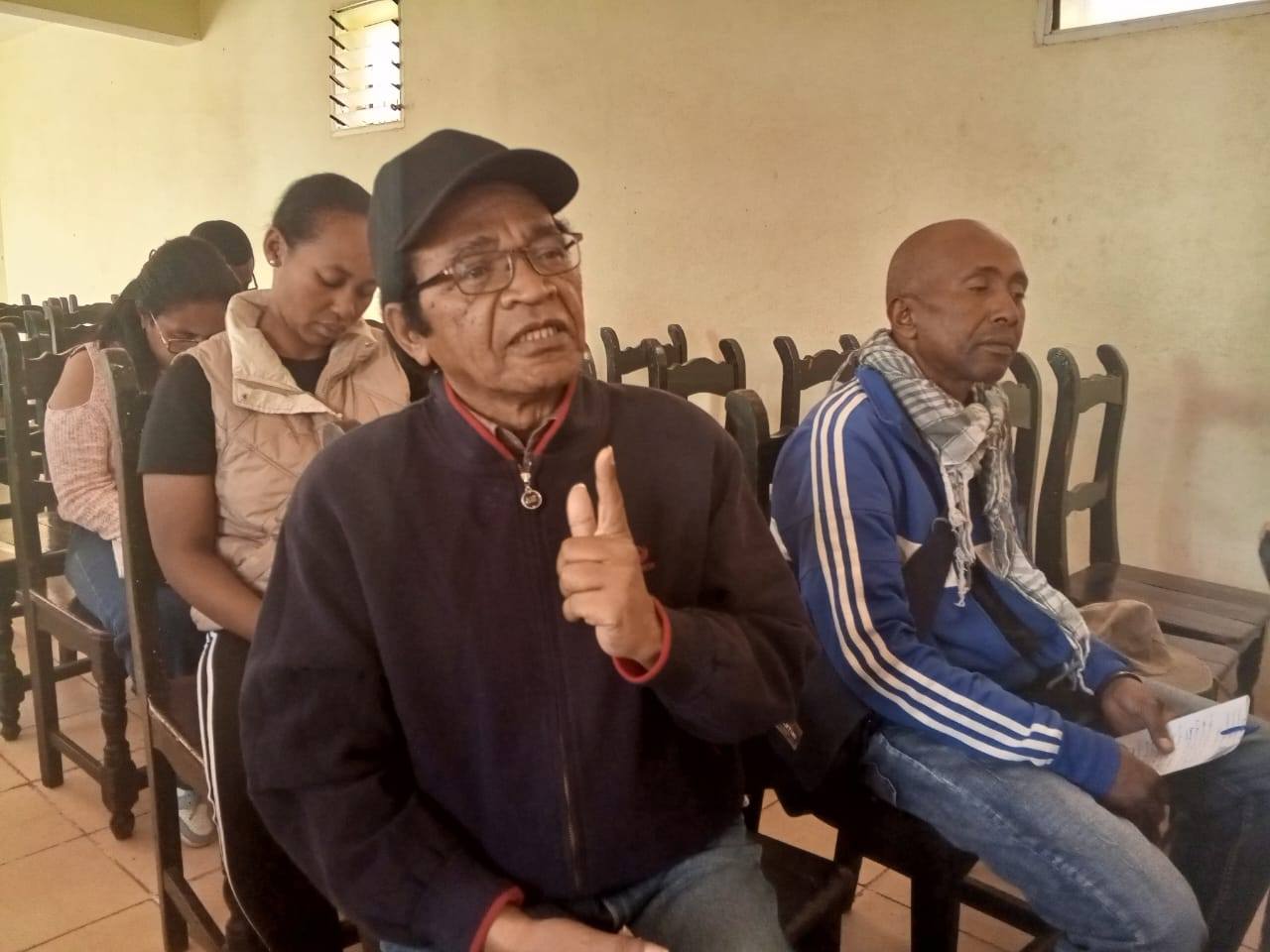 NY ALAKAMISY 13 NOVAMBRA NO NANATANTERAHANA NY FAKAN-KEVITRA MOMBA NY KOLONTSAINA SY ZAVAKANTO TATY AMIN'NY FARITRA AMORON'IMANIA