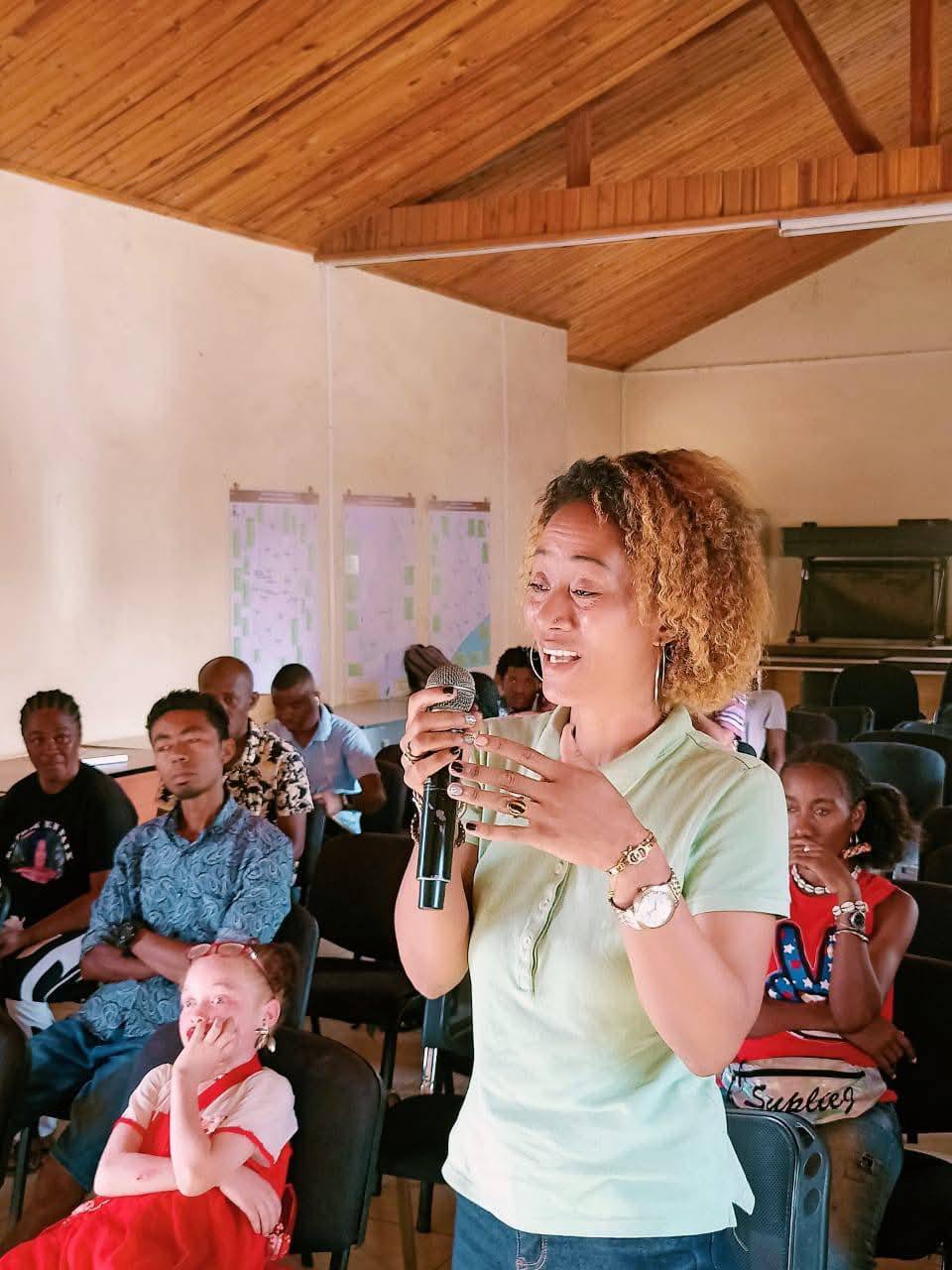 HO FANAVAOZANA NY TONTOLON’NY KOLONTSAINA SY NY ZAVAKANTO ARY FIKAJIANA NY HAREM-BAKOKA