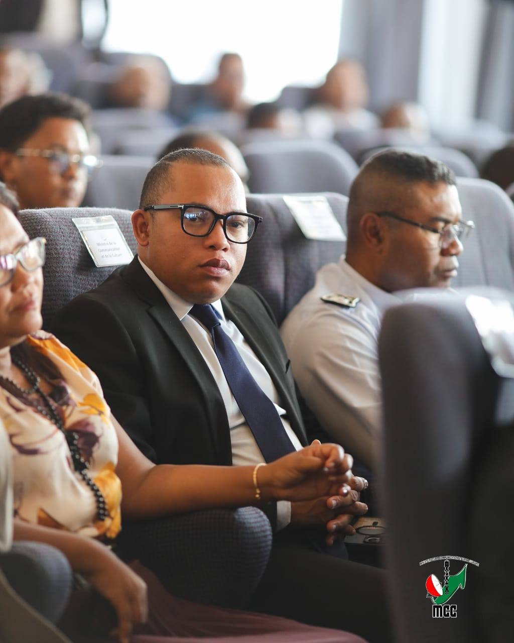 FANDAHARANASA HO FANATANTERAHANA NY POLITIKAM-PANJAKANA ANKAPOBENY HO AN'NY FANAVAOZANA IFOTONY