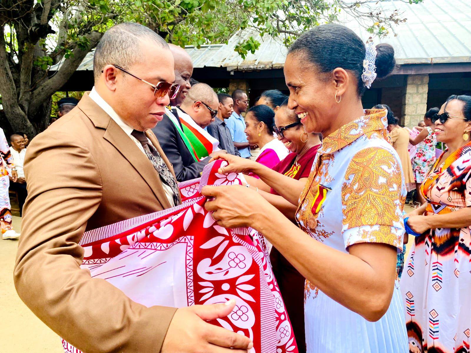 MENDRIKA ALAIN-TAHAKA AMIN'NY FAMPIASANA FITAOVANA ARIFOMBA SY FANAJANA LALANA RADIO VAOVAO MAHAFALY MANDRITSARA 𝘙𝘝𝘔𝘔 𝗙𝗠 𝟵𝟮.