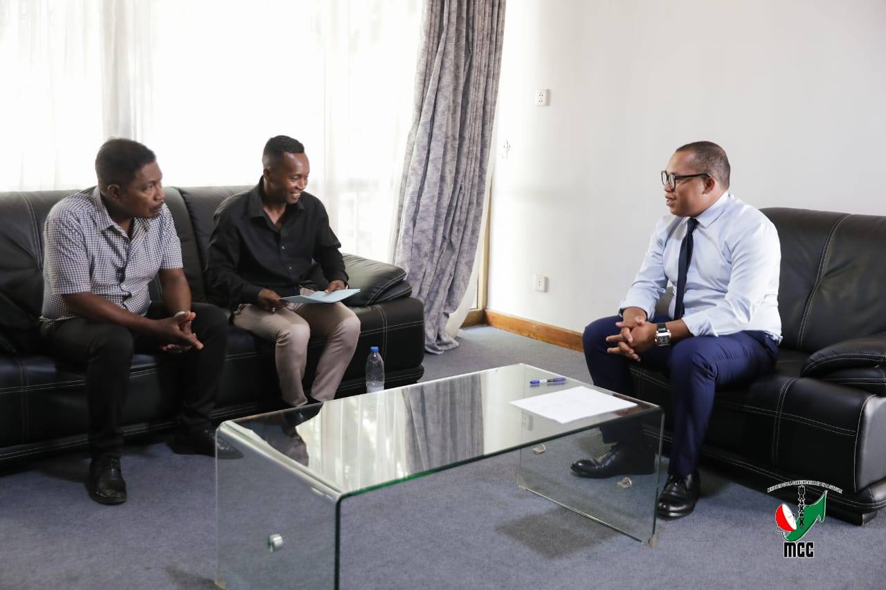 NIZARA SOKAJY MIISA 11 NY FAKAN-KEVITRA HO FANAVAOZANA NT TONTOLON'NY KOLONTSAINA NY ZAVAKANTO.