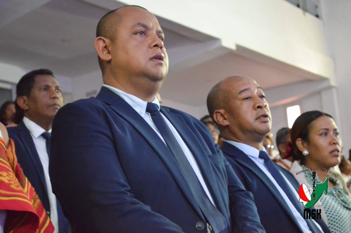 HANAO ADISISIKA HAHAZOAN' NY MPIKABARY MALAGASY MARI-PAHAIZANA ARA-PANJAKANA MISY TOMBOKASE MENA NY MINISITRA GASCAR FENOSOA