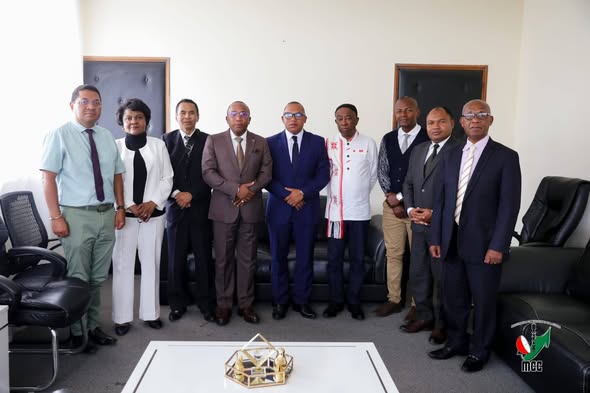 FIKAONANDOHAM-PIRENENA VONONA HANOME TANANA AMIN'NY FIKARAKARANA NY HCDDED