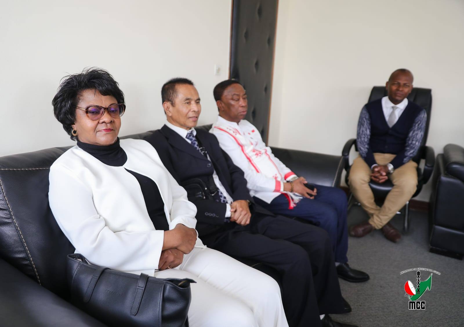 FIKAONANDOHAM-PIRENENA VONONA HANOME TANANA AMIN'NY FIKARAKARANA NY HCDDED