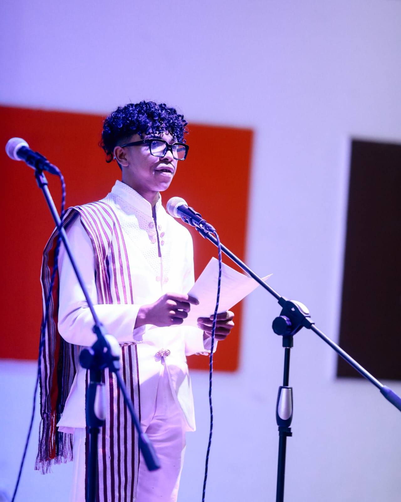 ANDRO IRAISAM-PIRENENA HO AN'NY MPIROTSAKA AN-TSITRAPO.